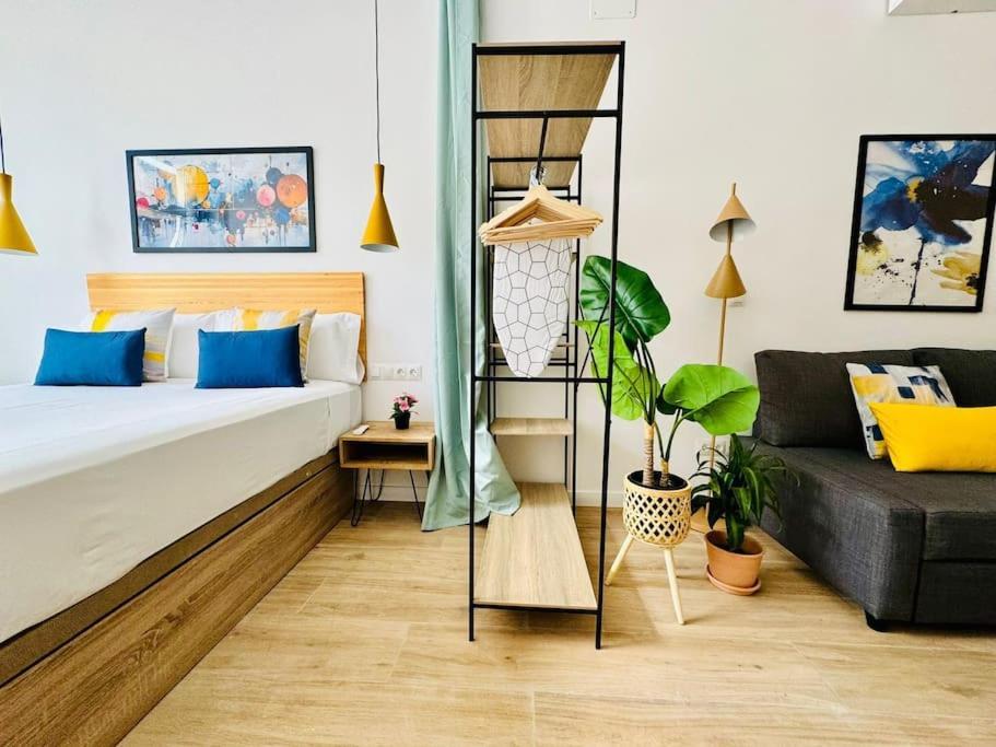 New Industrial Design Flat In Russafa Soho Apartment Valencia Bagian luar foto