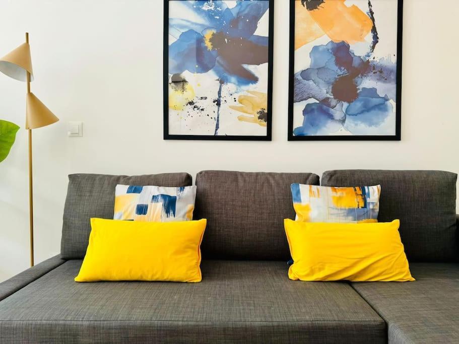 New Industrial Design Flat In Russafa Soho Apartment Valencia Bagian luar foto