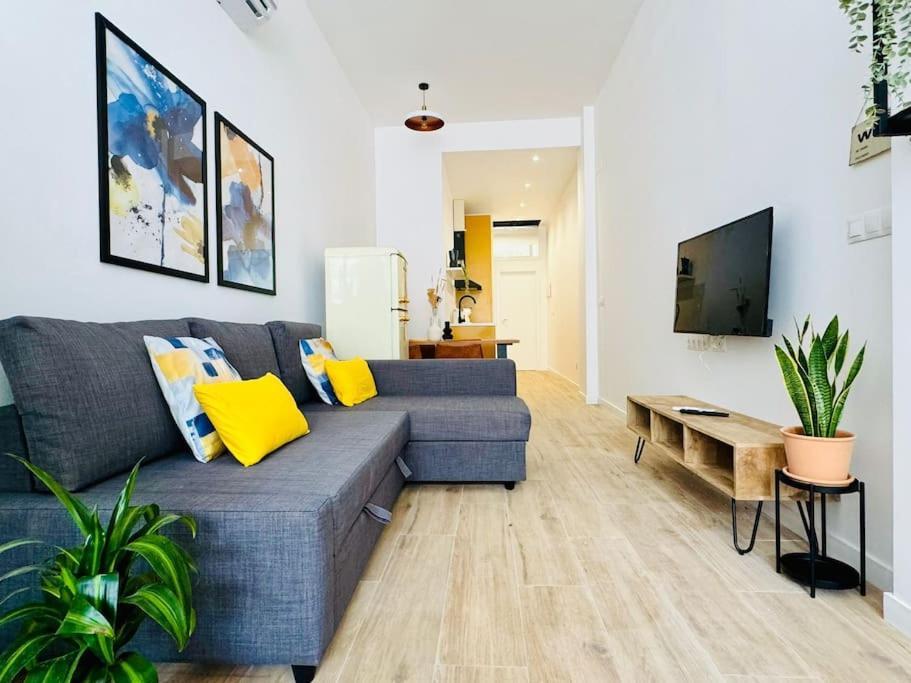 New Industrial Design Flat In Russafa Soho Apartment Valencia Bagian luar foto