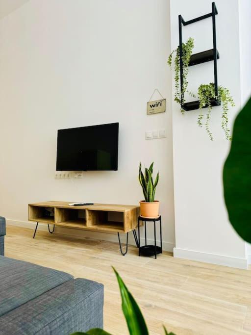 New Industrial Design Flat In Russafa Soho Apartment Valencia Bagian luar foto