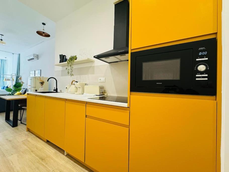 New Industrial Design Flat In Russafa Soho Apartment Valencia Bagian luar foto